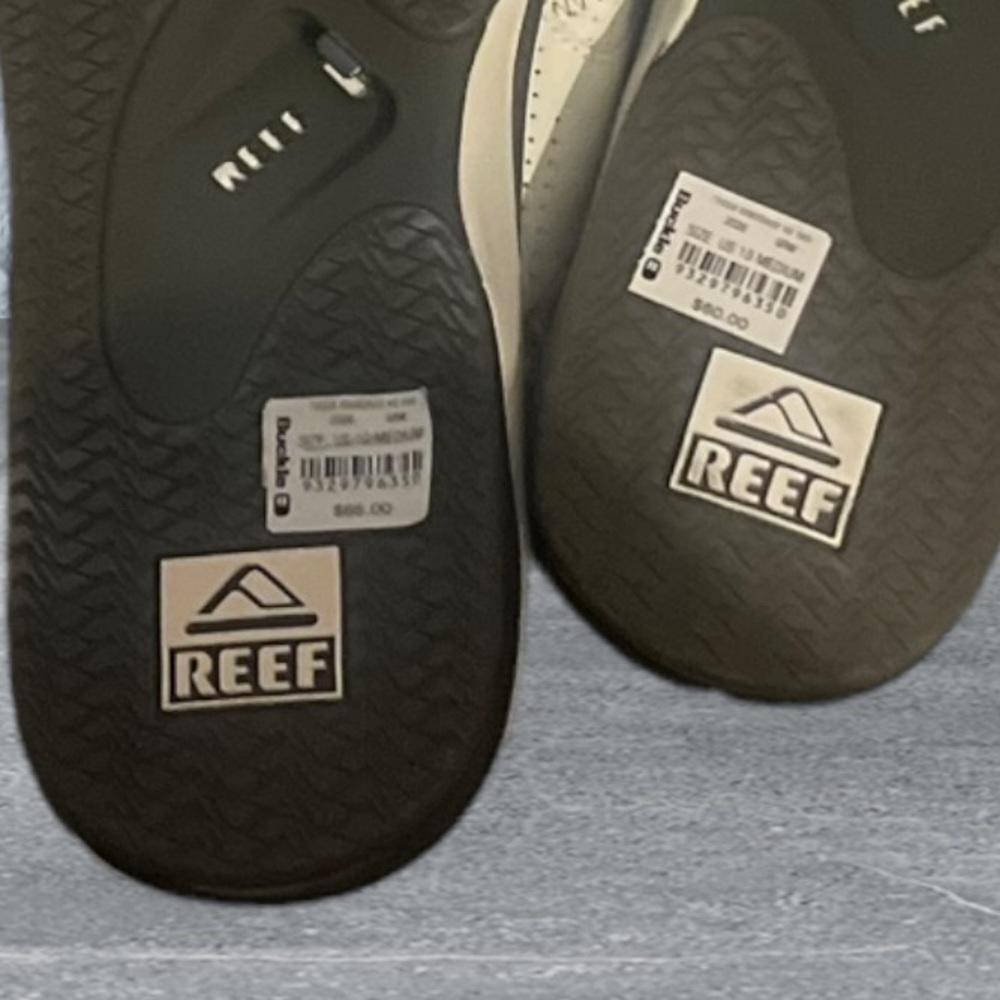 NWT Reef Men's Fanning Flip-Flop size 13 - Picture 6 of 8